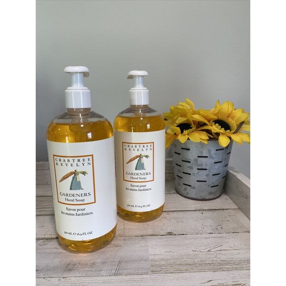 RARE! Crabtree & Evelyn Gardeners Hand Soap 16.9 fl oz LOT x 2 Herbal Scent Wash
